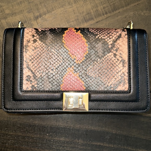 Purse - Picture 5 of 5